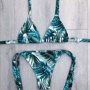 Bikini cheeky swim set